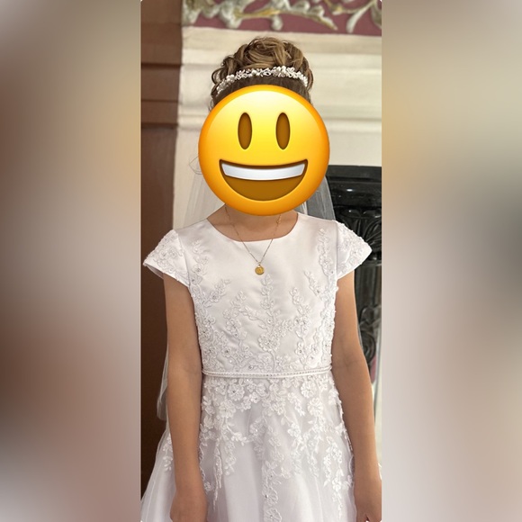 Gorgeous first holy communion dress size 6x and headband with veil - Picture 6 of 9